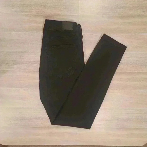 Aeropostale High Rise Jeggings Size 8 Black Distressed Frayed - Picture 1 of 11